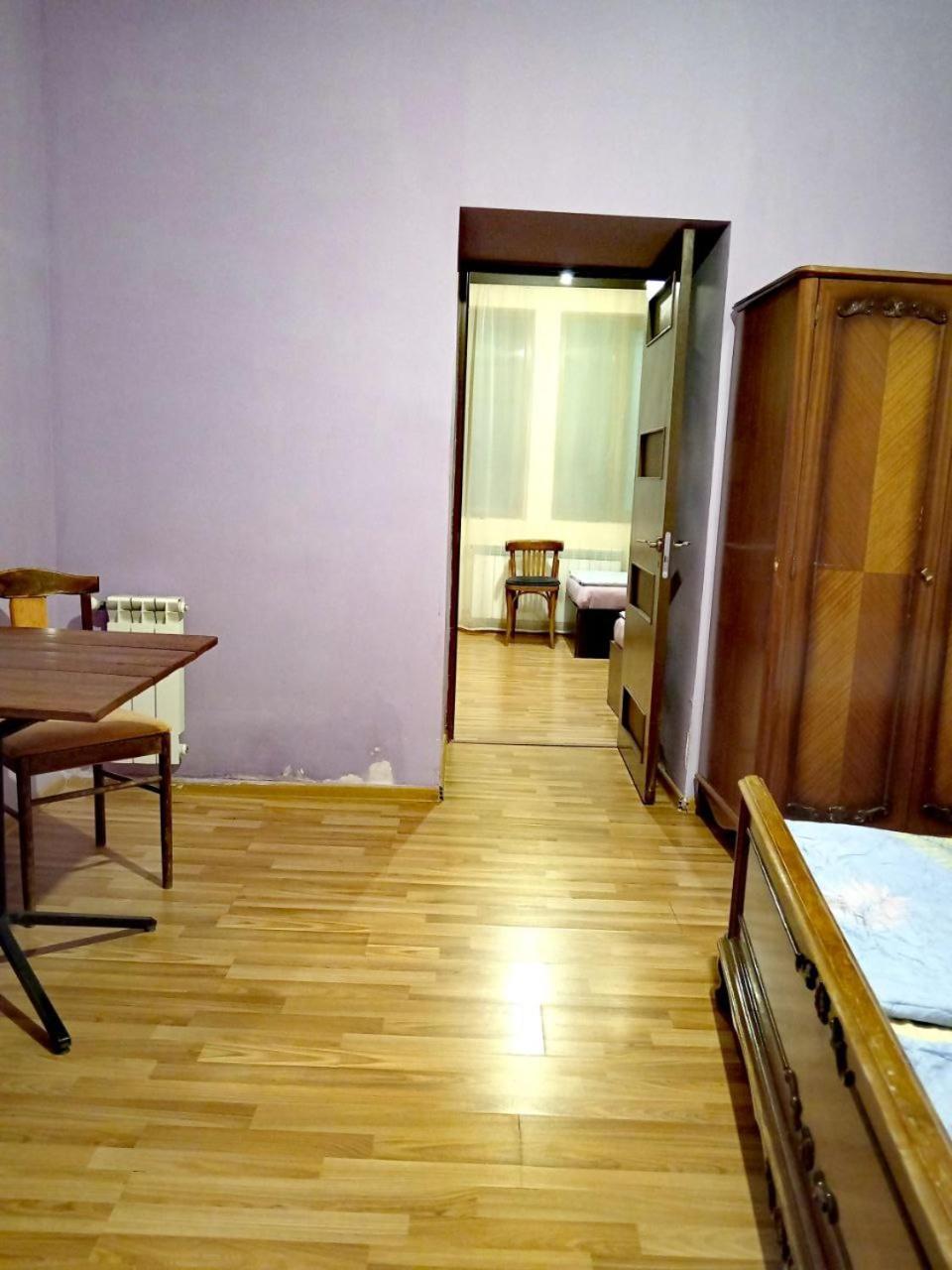 House 56 Hotell Jerevan Eksteriør bilde
